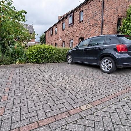 30 Fewster Way York Apartment ภายนอก รูปภาพ